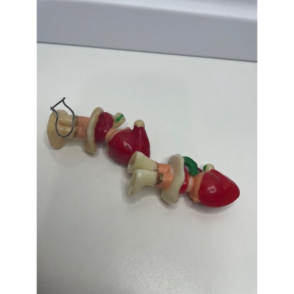 2 VTG HARD PLASTIC XMAS GIRL PIXIE ELF 2.5” FIGURINES WREATH GIFT HONG KONG - Picture 3 of 5